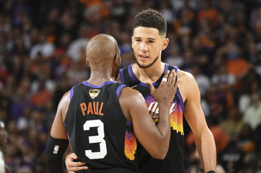  艾顿22篮板刷新高，开拓者惨败太阳  