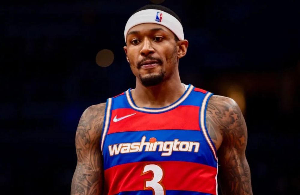  黄蜂官宣鲍尔左手腕韧带撕裂赛季报销  