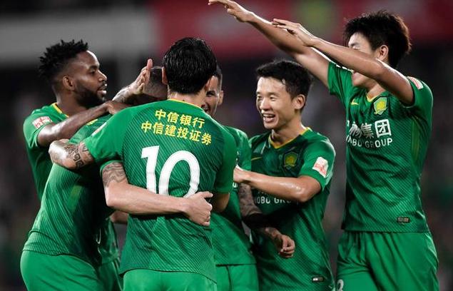  威尼斯加时赛惊险取胜，保级路上重燃希望之火